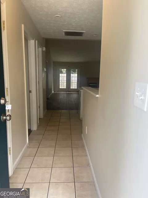 Entry Way - 105 Clara Jean Ct, Lagrange, GA 30241 photo 1 of 1