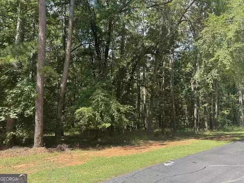 1101 Bennett Springs Dr, Greensboro, GA 30642