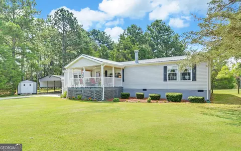 28 Lake Pointe Rd, Hartwell, GA 30643
