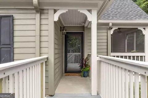 603 Bainbridge Dr, Atlanta, GA 30327