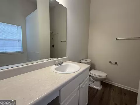 Bath - 6264 Lakeview Ct, Rex, GA 30273 photo 1 of 3