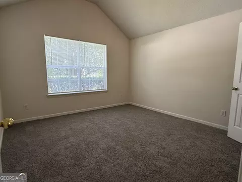 Bedroom - 6264 Lakeview Ct, Rex, GA 30273 photo 3 of 4