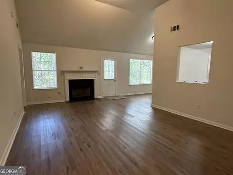 Living - 6264 Lakeview Ct, Rex, GA 30273 photo 1 of 2