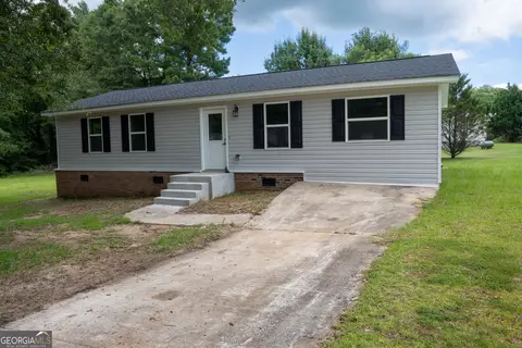 563 Sunnyland Dr, Thomaston, GA 30286