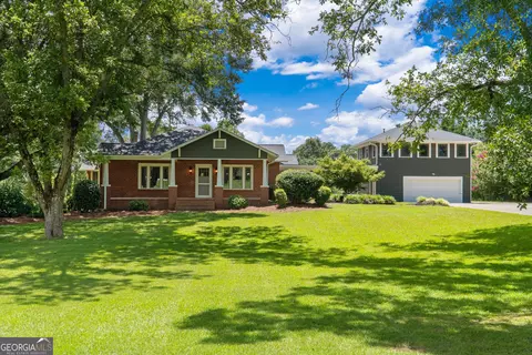 323 Lowell Rd, Carrollton, GA 30116