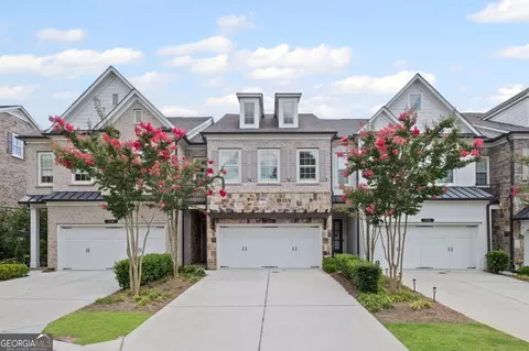 3944 Cliffmont Cir, Marietta, GA 30068