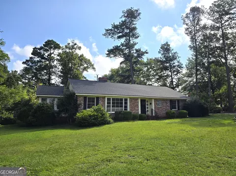 315 Forest St, Louisville, GA 30434