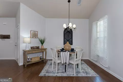 Dining - 239 River Meadow Dr, Lagrange, GA 30241 photo 2 of 2