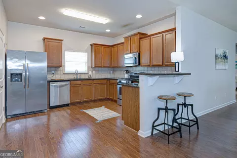 Kitchen - 239 River Meadow Dr, Lagrange, GA 30241 photo 1 of 4