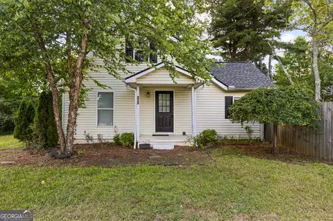 282 E Second St, Blue Ridge, GA 30513