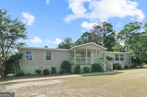 134 Lovers Ln NE, Milledgeville, GA 31061