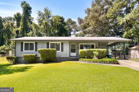 60 Highland Dr, Mcdonough, GA 30253
