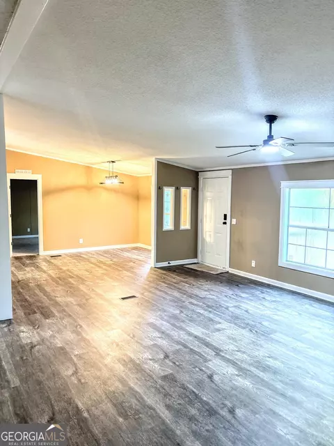 Living - 258 Rome St, Bowdon, GA 30108 photo 1 of 2