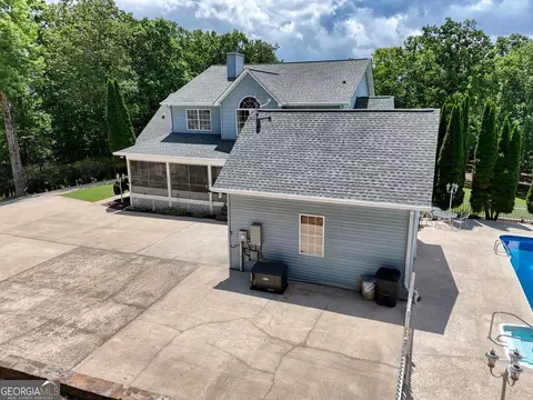 Exterior - 266 E Wright Rd, Blairsville, GA 30512 photo 4 of 30