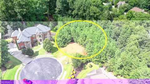 570 Grimsby Ct, Suwanee, GA 30024 photo 7