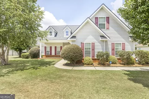 306 Lovorn Cir, Warner Robins, GA 31088