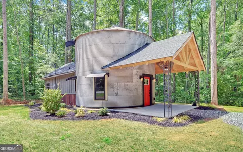 980 Lakeside Trl, Martin, GA 30557
