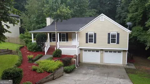 178 Seals Dr, Dallas, GA 30157