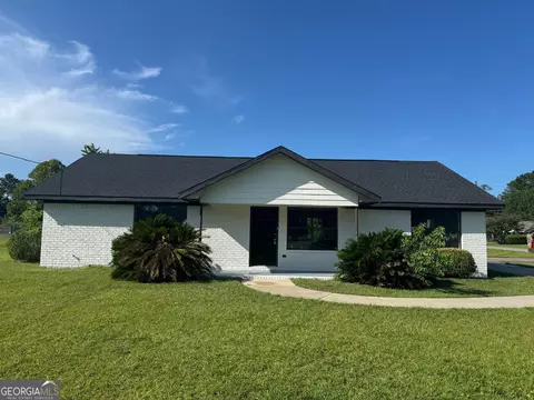 9 Ashlynn Ln, Midway, GA 31320