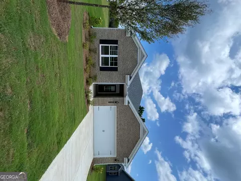 131 Swallowtail Ln, Homer, GA 30547