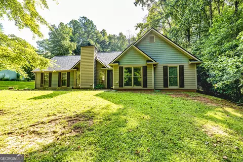 173 Widewater Dr, Newnan, GA 30265
