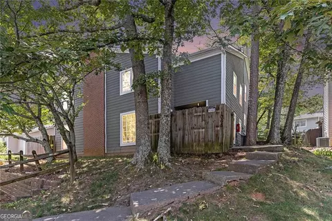 1068 Dover Way, Norcross, GA 30093