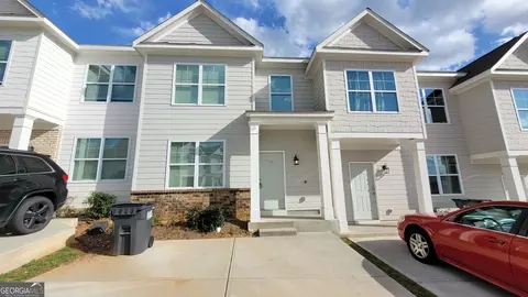 2780 Laurel Ridge Cir, East Point, GA 30344