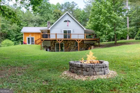 411 Piney Acres Rd, Blue Ridge, GA 30513