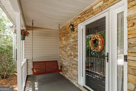Exterior - 2249 Cluster Ln, Grayson, GA 30017 photo 5 of 14