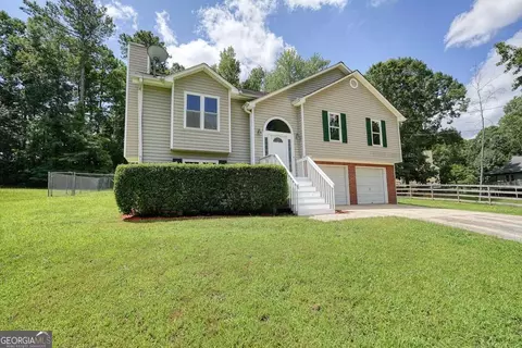 54 Crestwood Dr, Dallas, GA 30157