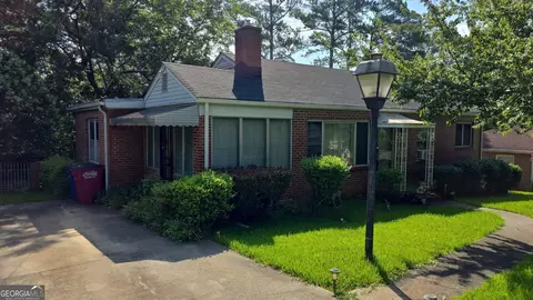 1935 Northbrook Ave, Macon, GA 31201