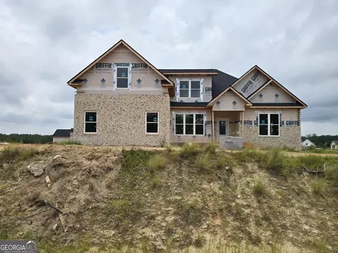 177 Doublegate Dr, Lizella, GA 31052