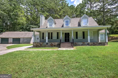 191 Hill St, Trion, GA 30753