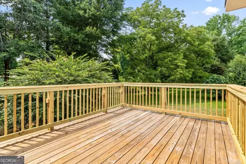 Exterior - 166 James Dr, Hampton, GA 30228 photo 4 of 6