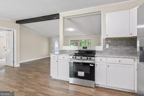 Kitchen - 166 James Dr, Hampton, GA 30228 photo 4 of 4