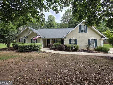 108 Glenoaks Ct, Mcdonough, GA 30253