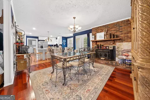 Dining - 116 Sitton Ave, Gordon, GA 31031 photo 2 of 2