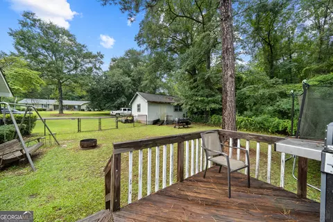 Exterior - 116 Sitton Ave, Gordon, GA 31031 photo 2 of 7