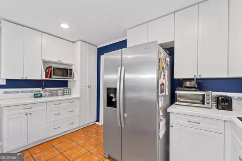 Kitchen - 116 Sitton Ave, Gordon, GA 31031 photo 4 of 6