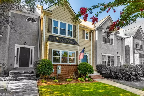 197 Portico Pl, Newnan, GA 30265