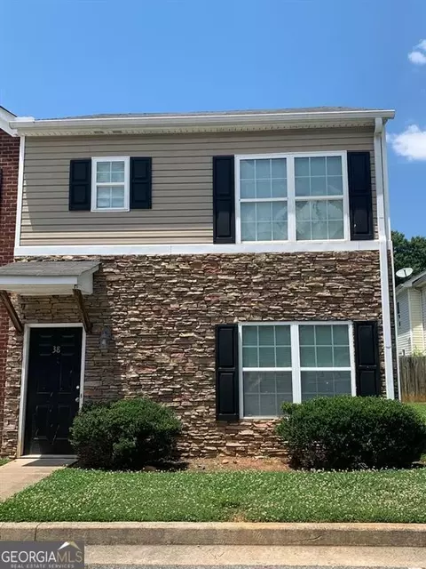 38 Middlebrook Dr, Cartersville, GA 30120