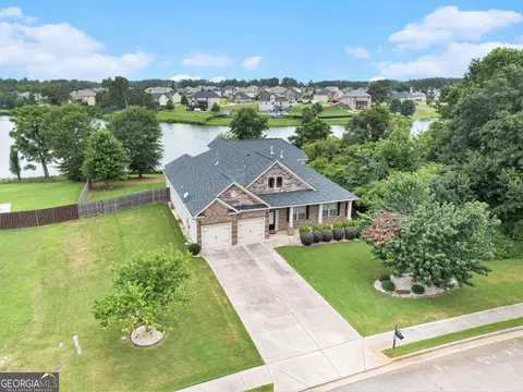 9054 Dawes Xing, Mcdonough, GA 30252