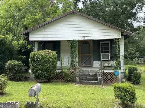 213 Felix St, Thomasville, GA 31792
