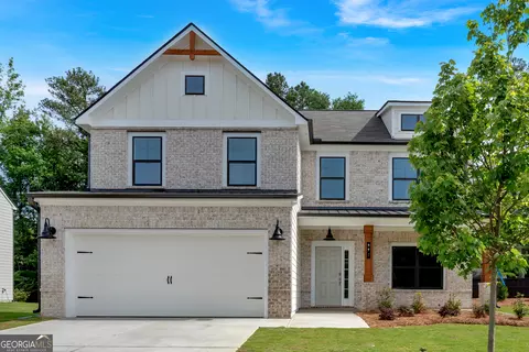 369 Waterbluff Dr, Mableton, GA 30126
