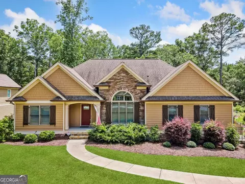 212 Wilshire Ter, White, GA 30184