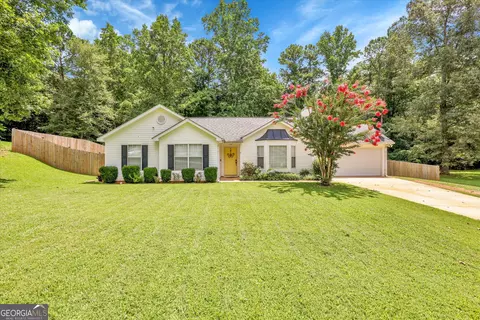 7258 Hummingbird Ln, Winston, GA 30187