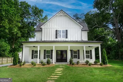 61 Main St, Moreland, GA 30259