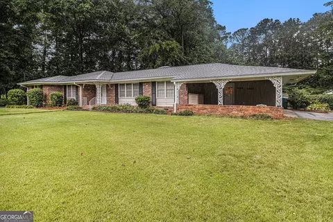 Exterior - 9 Ridge Dr, Hampton, GA 30228 photo 3 of 6