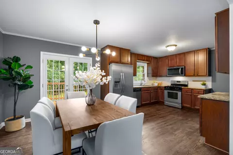 2521 Whites Mill Ln, Decatur, GA 30032