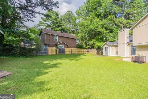 Exterior - 5404 Biffle Downs Rd, Stone Mountain, GA 30088 photo 4 of 5